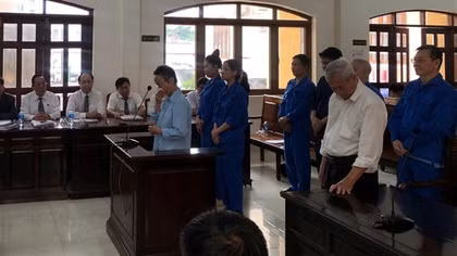 Biến tấu cả trăm tỷ đồng, hai cựu Hiệu trưởng Đại học Đồng Nai lĩnh án