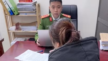 Cô gái mất hơn 600 triệu đồng vì bị "leo dây" khi tìm việc trực tuyến