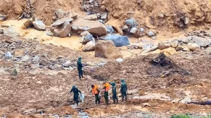 Đà Nẵng: Núi nổ và sạt lở, trụ sở công an xã phải tạm dừng hoạt động