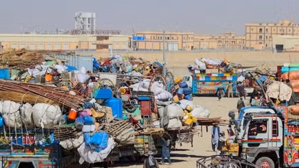 Pakistan đóng cửa biên giới sau giao tranh dữ dội với Afghanistan