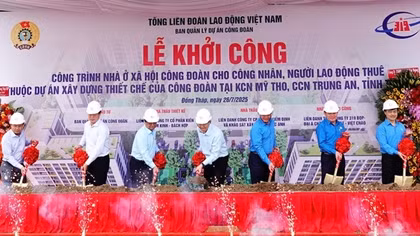 Đồng Tháp khởi công hai dự án quan trọng về giao thông và nhà ở xã hội