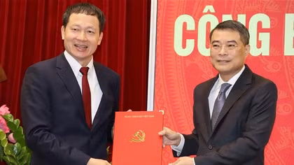 Công bố các Quyết định của Bộ Chính trị về công tác cán bộ tại Đồng Nai và TP Hồ Chí Minh
