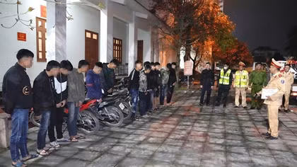 Tổ công tác 373 - “Cú đấm thép”