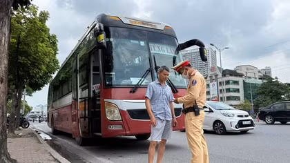 Toàn quốc tổng kiểm soát phương tiện kinh doanh vận tải cả đường bộ và đường thủy