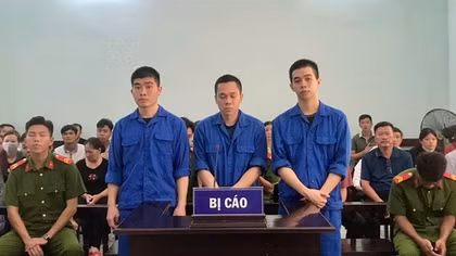 Vào bar rồi... phê ma túy, 3 nam thanh niên chia nhau gần 19 năm tù