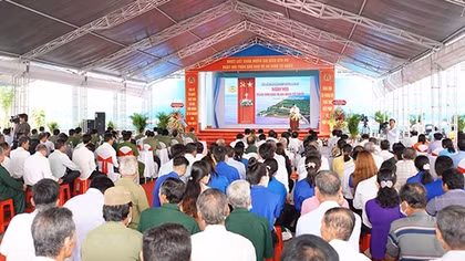 Tiếp nối chặng đường xây dựng “điểm tựa lòng dân” nơi cực Nam Tổ quốc
