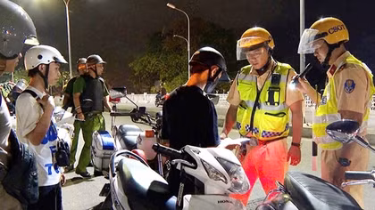 Công an TP Huế trấn áp mạnh tội phạm đường phố