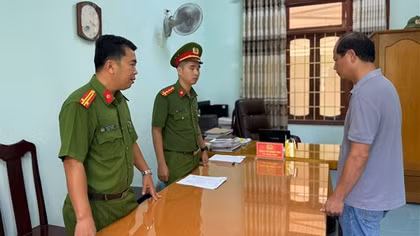 Quảng Ngãi: Khởi tố 2 giám đốc gian lận trong đấu thầu
