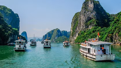 Tất cả tàu du lịch Quảng Ninh sẽ lắp đặt hệ thống kiểm soát thông tin, nhận dạng tự động