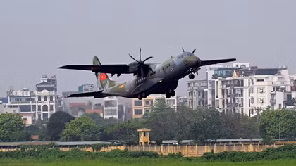 Cùng “ngựa thồ” CASA C-295 lớn nhất của Không quân Việt Nam lên Điện Biên Phủ