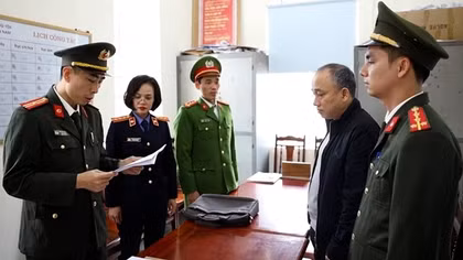 Khởi tố nguyên Tổng Giám đốc bán 2.700 lô đất trái quy định