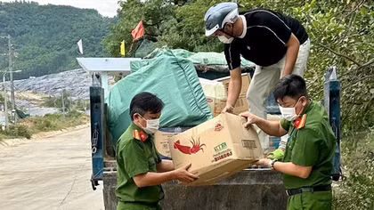 Tiêu hủy gần 10.000 bánh trung thu không rõ xuất xứ