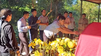 Phu nhân Đại tướng Võ Nguyên Giáp an nghỉ ở Vũng Chùa-Đảo Yến