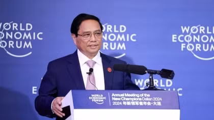 Thủ tướng Phạm Minh Chính đối thoại với các tập đoàn lớn của WEF