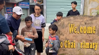 Hai cháu bé mất liên lạc ở Lào Cai: Uống nước trong téc để duy trì sự sống