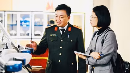 Những nhà báo tay ngang