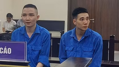 Lừa mua ngoại tệ online, 4 đối tượng dùng thuốc mê để cướp