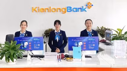 Nữ giao dịch viên KienlongBank kịp thời ngăn chặn khách hàng chuyển tiền cho đối tượng lừa đảo