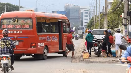 Vẫn còn nhiều biến tướng “xe dù, bến cóc”