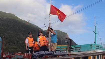 Chỉ thị của Ban Bí thư về tăng cường sự lãnh đạo của Đảng chống khai thác IUU