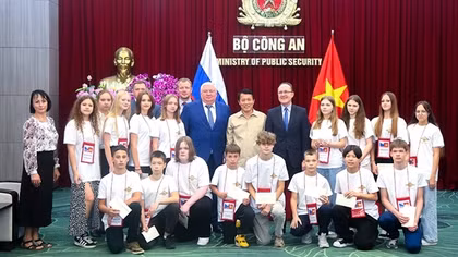 Góp phần tăng cường mối quan hệ hợp tác hữu nghị, gắn bó với Bộ Nội vụ Liên bang Nga