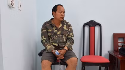 Công an tỉnh Điện Biên bắt giữ tội phạm trốn nã 10 năm tại Lào