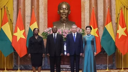 Lễ đón chính thức Tổng thống Cộng hòa Guinea-Bissau và Phu nhân