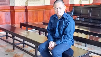 Tham của rơi, một người nước ngoài lãnh 8 năm tù