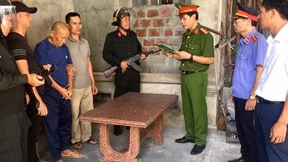 Khởi tố đối tượng xâm phạm lợi ích của Nhà nước