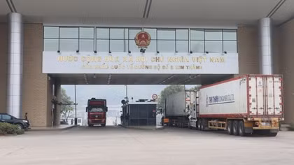 Dịp nghỉ lễ hoạt động xuất nhập khẩu diễn ra khá nhộn nhịp