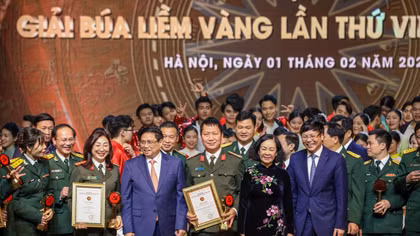 Trao Giải Búa liềm vàng năm 2023: Báo CAND đoạt 1 Giải B, 1 Giải C và Giải tác phẩm xuất sắc nhất về chống DBHB