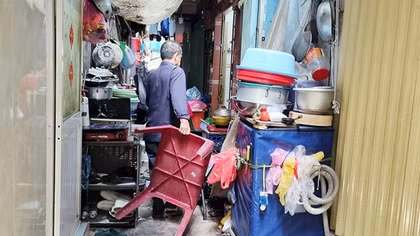 Cuộc sống ở nơi người dân “chia ca để ngủ”