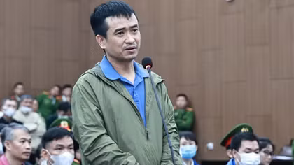 Tổng Giám đốc Việt Á khi bị phong tỏa tài sản có bao nhiêu tiền?