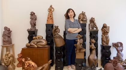 Lưu Thanh Lan - khai thác đến tận cùng "đường cong" phụ nữ