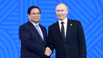 Thủ tướng dự lễ đón, chiêu đãi do Tổng thống Nga Vladimir Putin chủ trì