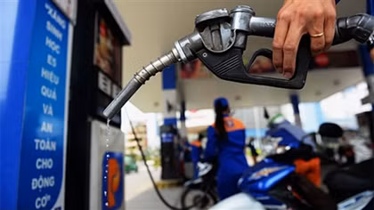Doanh nghiệp trả lại giấy phép không ảnh hưởng tới hoạt động kinh doanh xăng dầu