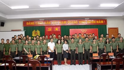 Triển khai hiệu quả các nhiệm vụ liên quan đến công tác bảo vệ môi trường, ứng phó biến đổi khí hậu