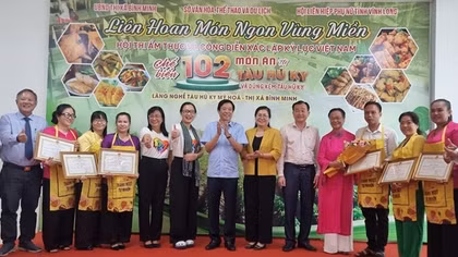 Vĩnh Long xác lập kỷ lục 102 món ăn từ tàu hũ ky