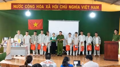 Thắp sáng ước mơ hoàn lương cho các phạm nhân