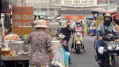 Nan giải việc xử lý người buôn bán hàng rong (kỳ 2)