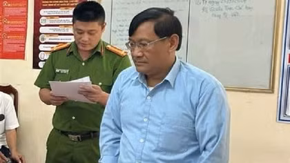 "Nổ" là trưởng đoàn điều tra để lừa đảo