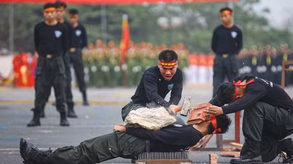 Nơi tôi luyện những chiến sĩ “mình đồng, da sắt”
