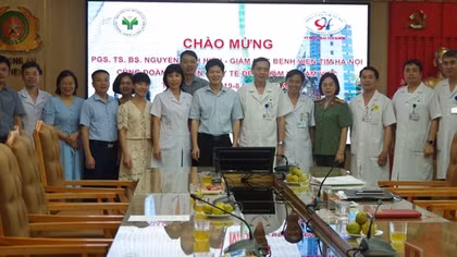 Phối hợp chuyển giao phẫu thuật tim mạch giữa Bệnh viện Tim Hà Nội và Bệnh viện 19-8