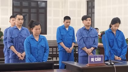Kẻ rủ người tình, người cho con ruột tham gia làm… tiền giả