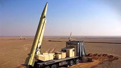 Báo Mỹ: Lãnh tụ Iran ra lệnh tấn công trả đũa Israel