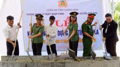 170 triệu đồng xây dựng nhà tình nghĩa “3 cứng” tặng gia đình khó khăn