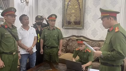Khám xét nơi làm việc của Giám đốc Công ty TNHH Long Thái Việt