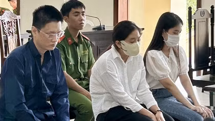 Trả hồ sơ, làm rõ dòng tiền Công ty Việt Á liên quan vụ án ở bệnh viện Cần Thơ
