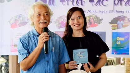 Tiếng thơ ngọt ngào từ thượng nguồn Vàm Cỏ Đông