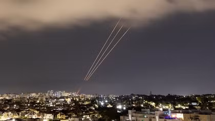 Phương Tây phản ứng sau khi Iran phóng tên lửa và UAV vào Israel